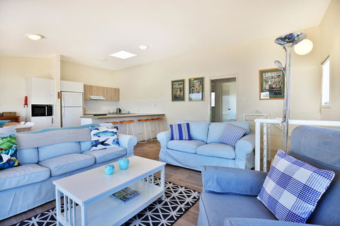 The Cove At Culburra - Direct Access To Beach - Sydney 4u 5