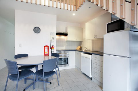 Lantern 1 Bedroom Balcony With Panoramic View - Sydney 4u 17