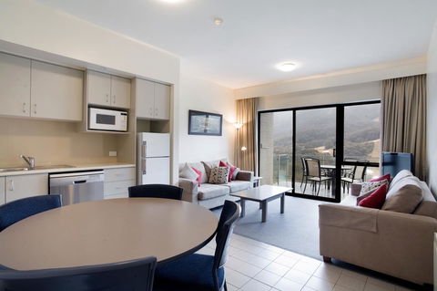 Lantern 1 Bedroom Balcony With Panoramic View - Sydney 4u 18