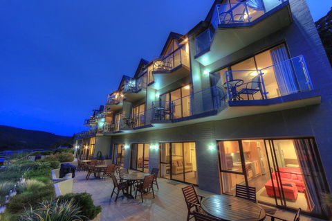 Lantern 1 Bedroom Balcony With Panoramic View - Sydney 4u 0
