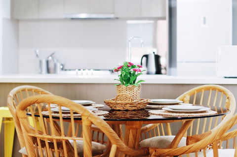 Modern & Cosy 2-Bedroom Apartment Hornsby - Sydney 4u 7