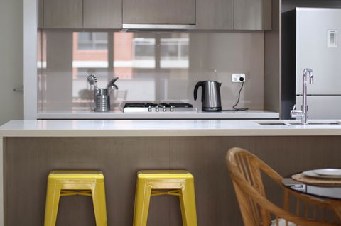 Modern & Cosy 2-Bedroom Apartment Hornsby - Sydney 4u 8