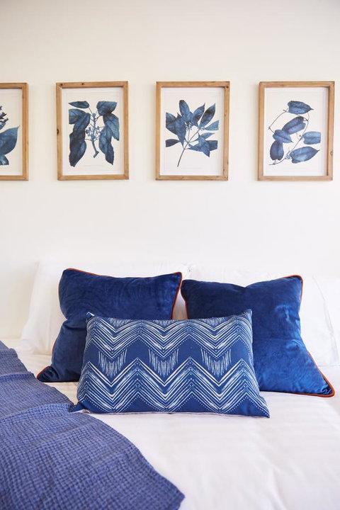 Bright And Spacious Family Home With Leafy Deck - Accommodation Sydney 29