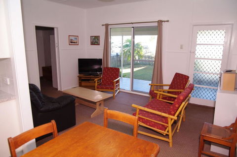 Fleur Cottage, 7 Willow Street - Sydney 4u 6