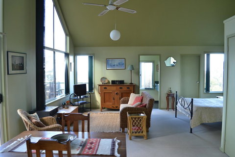 Bundle Hill Cottages - Sydney Resort 44