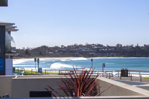 Beachfront 2 - Sydney Resort 6