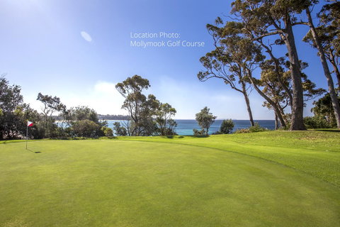 Beachfront 2 - Sydney Resort 21