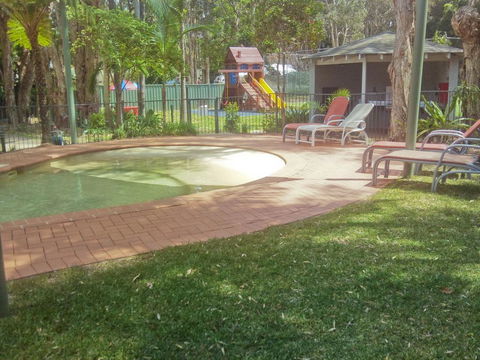 Flynns Beach Resort - Sydney 4u 3