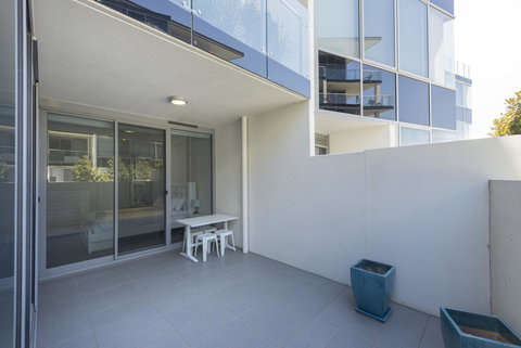 Lakefront 116 Kingston ACT - Accommodation Sydney 3