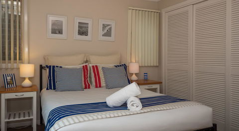 Hastings Cove Holiday Apartments - Sydney 4u 5