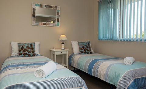 Hastings Cove Holiday Apartments - Sydney 4u 8