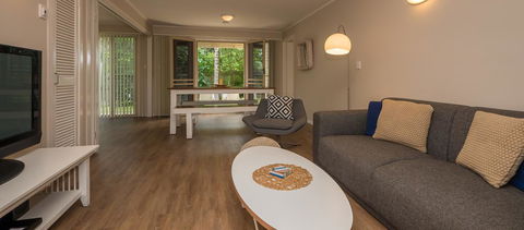 Hastings Cove Holiday Apartments - Sydney 4u 7