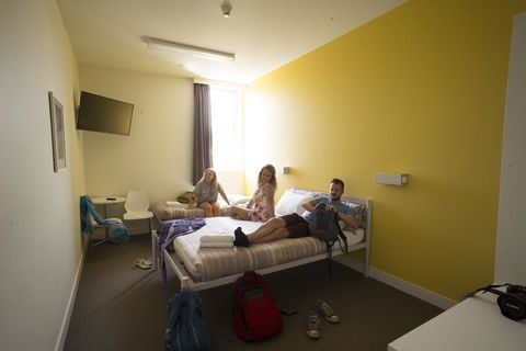 YHA Sydney Harbour - Sydney 4u 3