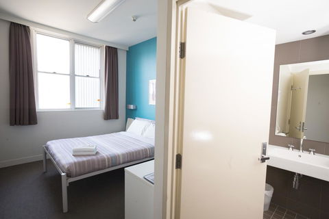 YHA Sydney Harbour - Sydney 4u 5