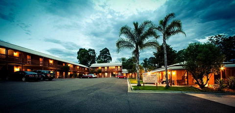 Bega Downs Motor Inn - Sydney 4u 0