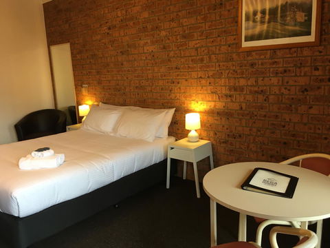 Bega Downs Motor Inn - Sydney 4u 16