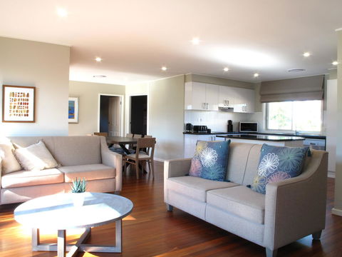 Hunter Oasis - Sydney 4u 4