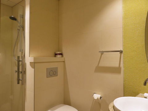 Rydges Australia Square, Formerly Tank Stream Hotel - Sydney 4u 1