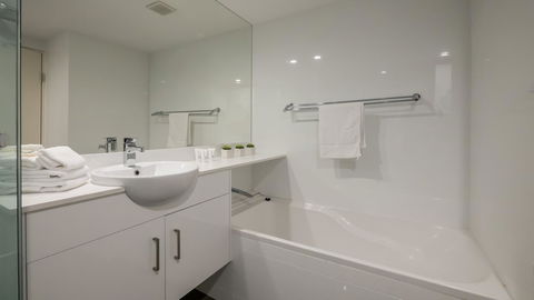 Byron Quarter Apartments - Accommodation Sydney 35