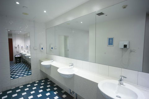 YHA Sydney Central - Sydney 4u 11