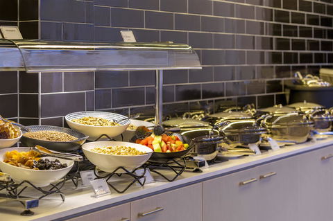 Travelodge Hotel Sydney Airport - Sydney 4u 6