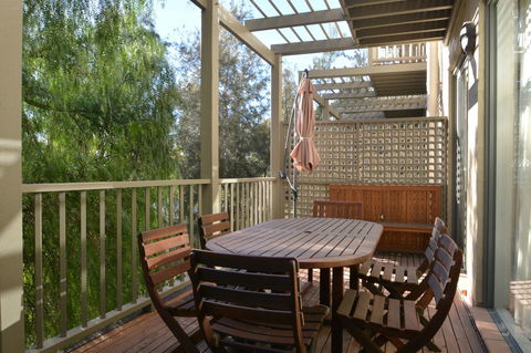 Villa 3br Chianti Villa Located Within Cypress Lakes Resort - Sydney 4u 6