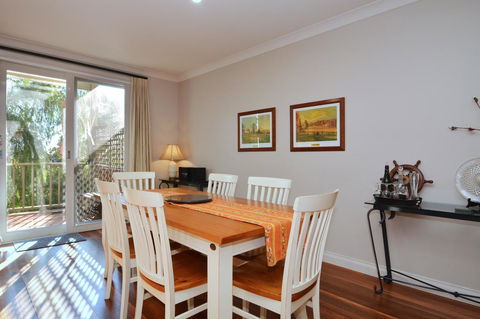 Villa 3br Chianti Villa Located Within Cypress Lakes Resort - Sydney 4u 3