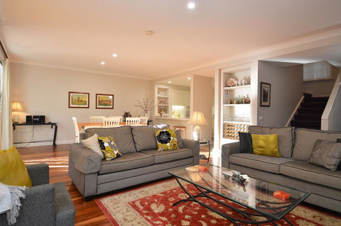 Villa 3br Chianti Villa Located Within Cypress Lakes Resort - Sydney 4u 2