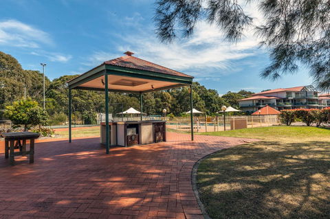 Condo 105 @ Horizons Golf Resort - Salamander Bay NSW - Sydney 4u 24