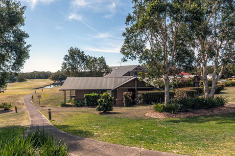 Condo 105 @ Horizons Golf Resort - Salamander Bay NSW - Sydney 4u 12