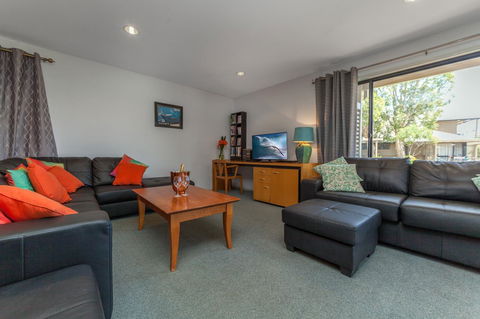 Condo 105 @ Horizons Golf Resort - Salamander Bay NSW - Sydney 4u 6