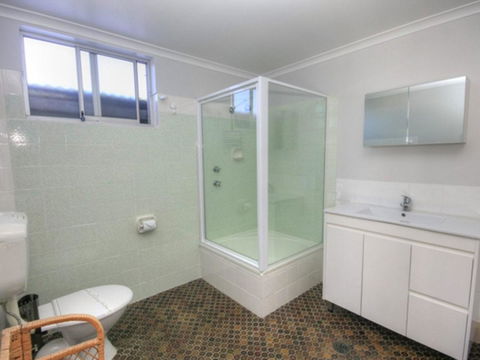 45 Wharf Street - Whole House - Sydney 4u 8