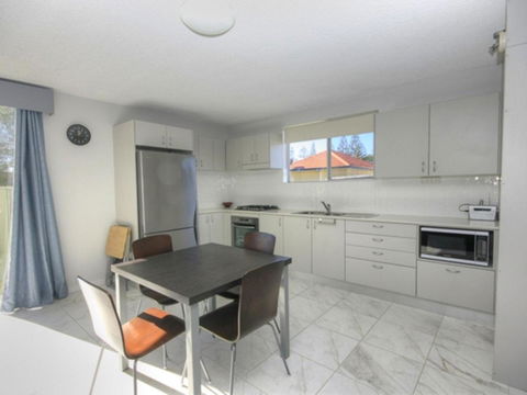 45 Wharf Street - Whole House - Sydney 4u 3