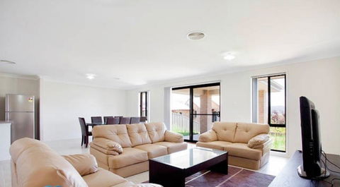 Jindabyne Executive - Sydney 4u 5