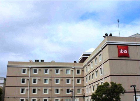 Ibis Newcastle - Sydney 4u 22