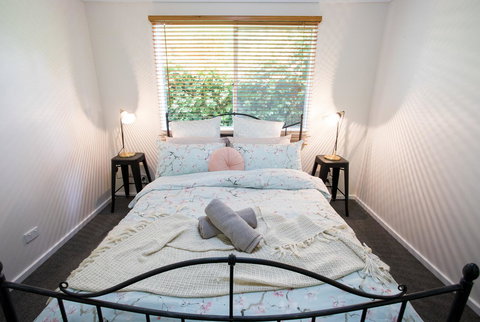 Armidale Cottage - House 2 - Accommodation Sydney 25