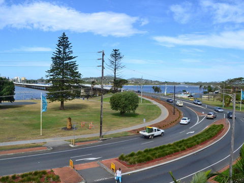 Oxley 8 At Tuncurry - Accommodation Sydney 3