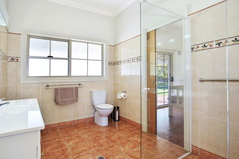 Terara Riverside Retreat - Sydney 4u 17