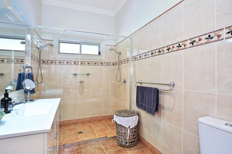 Terara Riverside Retreat - Sydney 4u 15