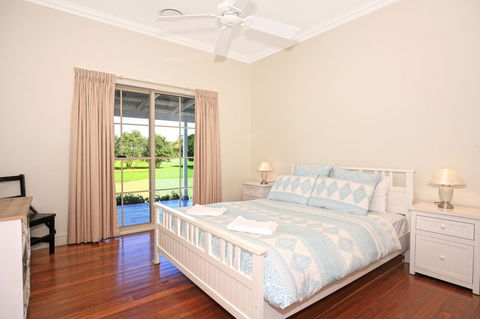 Terara Riverside Retreat - Sydney 4u 11