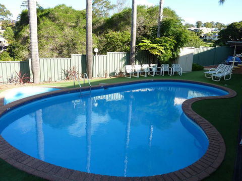 Sapphire Waters Motor Inn - Sydney 4u 36