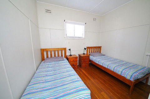 Apollo 1, 9 Hodgson Street - Sydney 4u 6