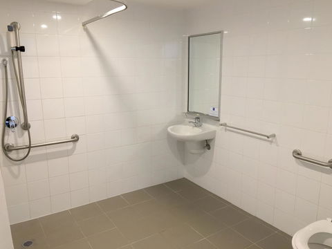 Ibis Budget - Gosford - Sydney 4u 23