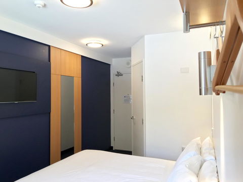 Ibis Budget - Gosford - Sydney 4u 17