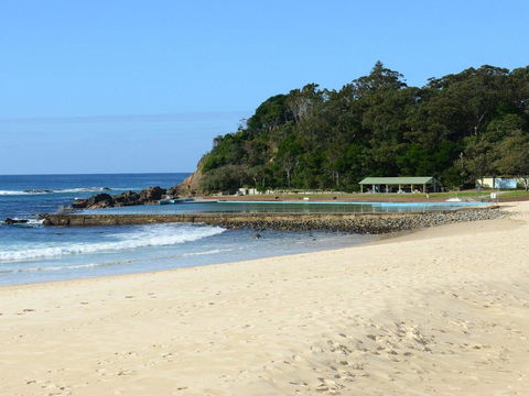 The Breakers 13 - Accommodation Sydney 4