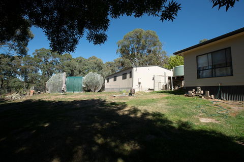 Pound Creek Gallery - Sydney 4u 22