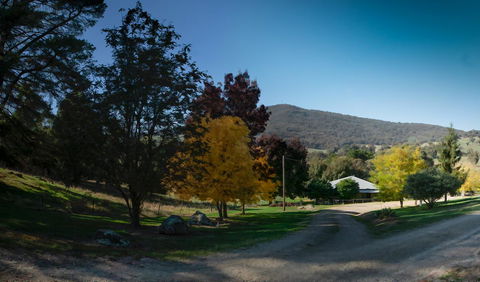 Pound Creek Gallery - Sydney 4u 7