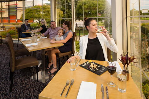 Best Western Plus Hovell Tree Inn - Sydney 4u 25