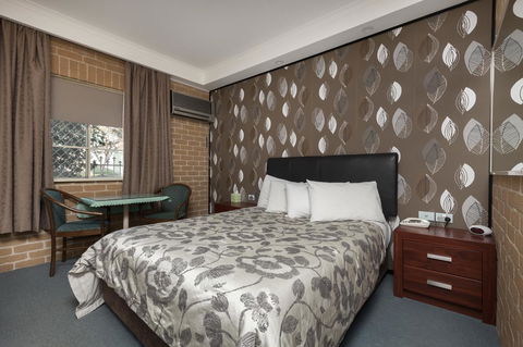 Grand Manor Motor Inn - Sydney 4u 0