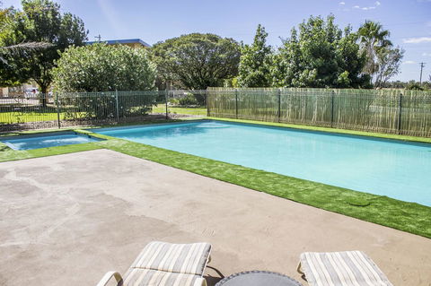 Allonville Gardens Motel - Accommodation Sydney 9